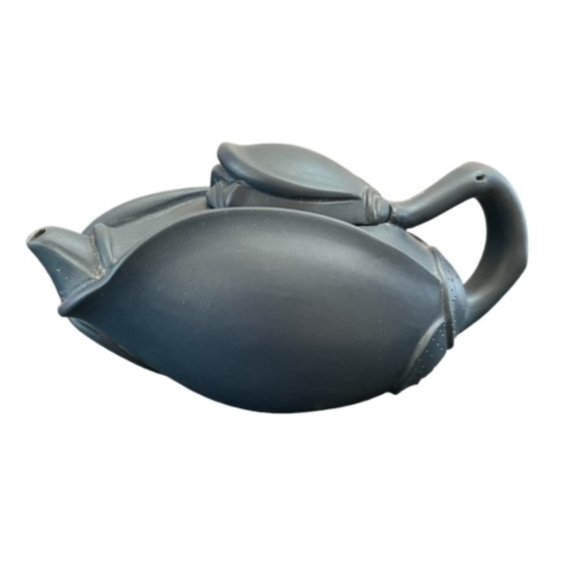 Vintage Authentic Handmade Yixing Zisha Raw ore green mud Magnolia Tea pot - Picture 1 of 4